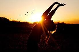 E que nunca nos falte esperanças de dias melhores! Lets be Happy? (: