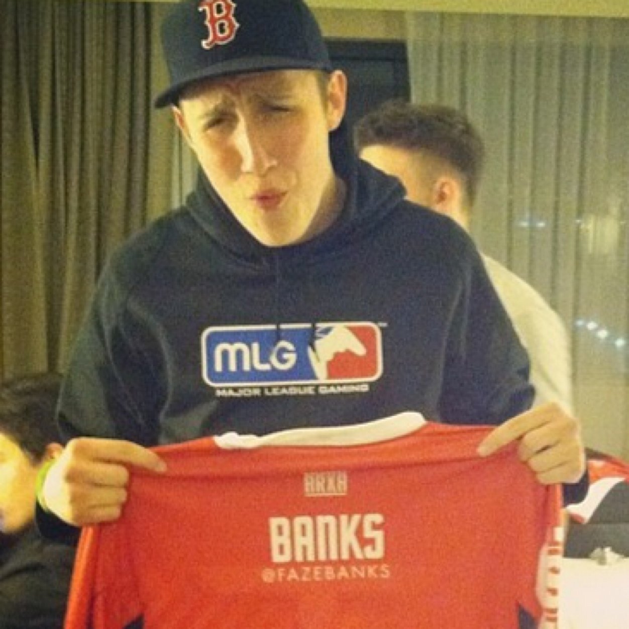 BanksHasBank's profile picture. Not the real  Banks. Follow the real FaZe Banks @Banks