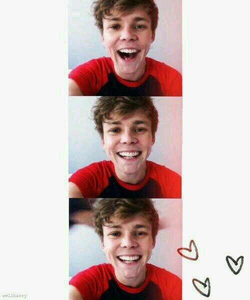 PLEASE FOLLOW ME 5SOS I LOVE YOU
