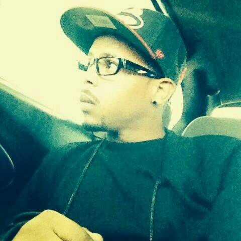 WeaverSmoke1's profile picture. FUCK YOU  PAY ME #BEENRICH