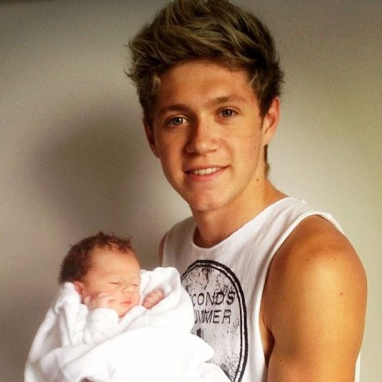 Im The Irish One From One Direction. Single. Age: 19