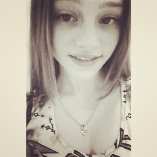 facebook:courtneyrobinson instagram:courtneyrobinsonxx