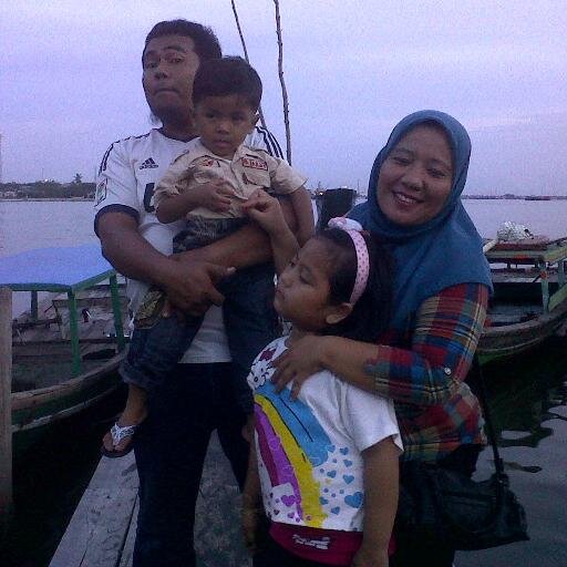 NaslimTembung's profile picture. SD107399, SMPN2TEMBUNG, SMAN9 MEDAN, FISIP UISU, PD PASAR MEDAN, GO-JEK