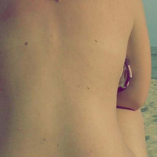 Hola paso por aca para decirte lo mucho que TE AMO madre♥, eres especial para mi y que aca mando yo☺, por aca