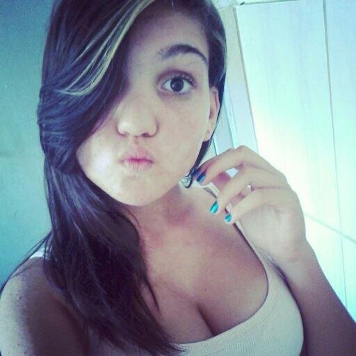 Se qeer algoo , LUTEE , antees a tristezaa de nn ter vencido , do qe a VERGONHA de nn ter LUTADO  !  YY'