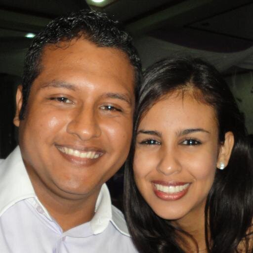 Administrador. Servidor Público. Marido da Luciene e pai do João.