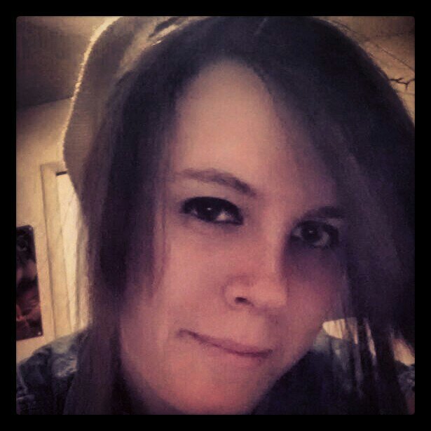 I'm a sweet an caring girl who loves singing and playing my guitar ..and I love anime..i love caring about people..and I love life an the earth