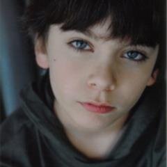 Young_Parker_'s profile picture. im Peter Parker just a kid trying to get over my parents death living with Aunt May and Uncle Ben