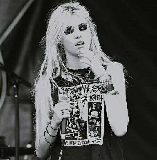 Just kill me. The pretty reckless ~ green day ~ my chemical romance ~ sleeping with sirens ~ paramore ~ you me at six ~