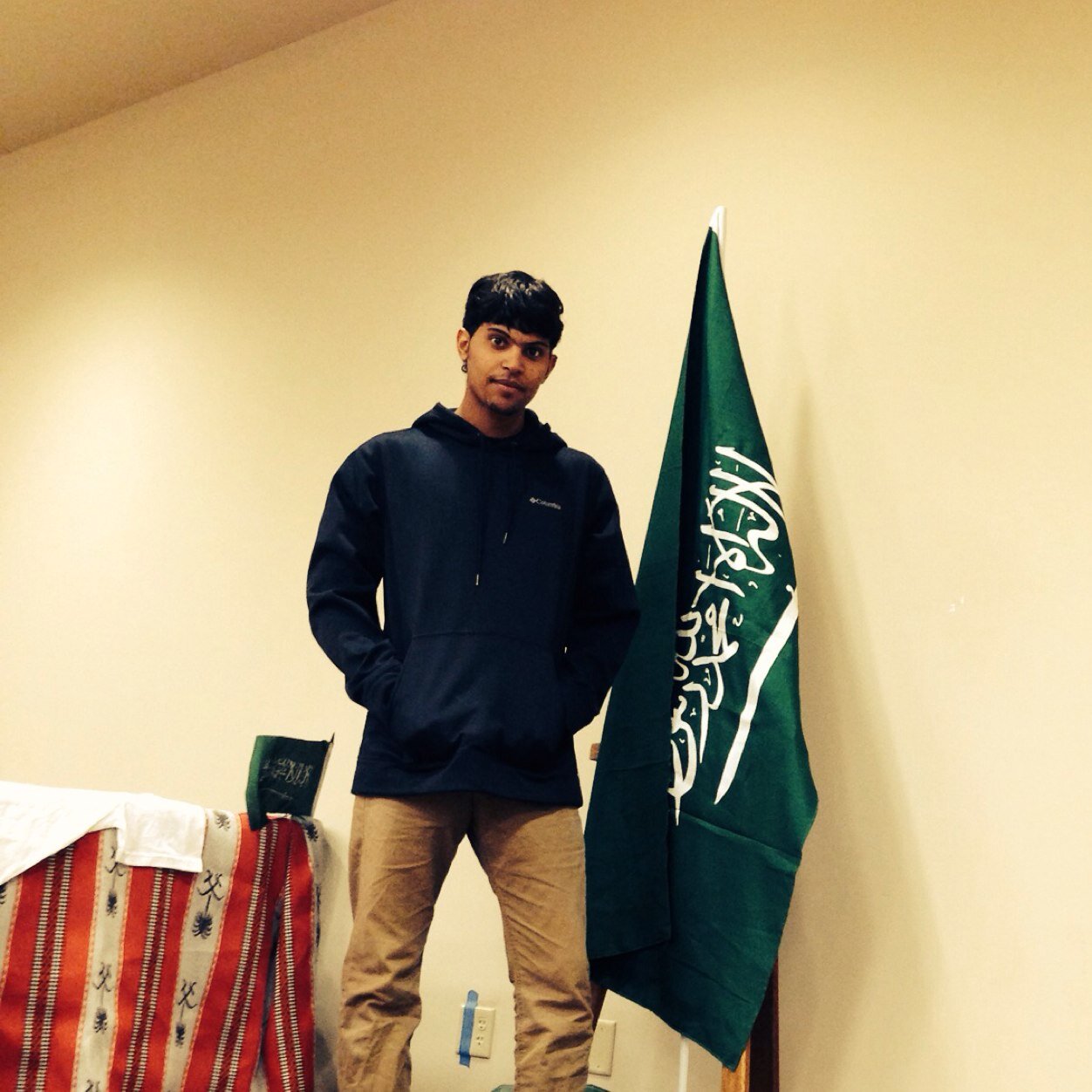 ماهمني الصور اخذ باقي الذكريات