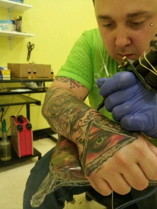 kadecore's profile picture. 