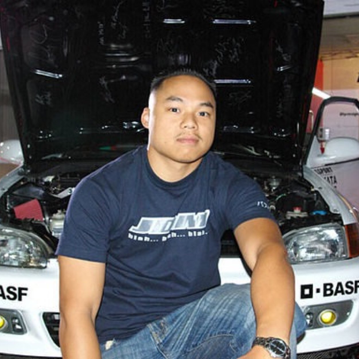 walturrr's profile picture. this is what i think...