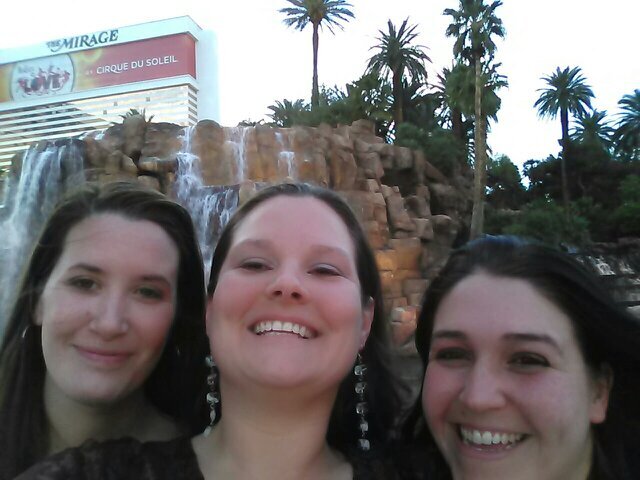 GenaKimminau's profile picture. 