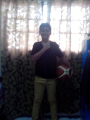 7f7c41f26d06471's profile picture. follow back plsssss....