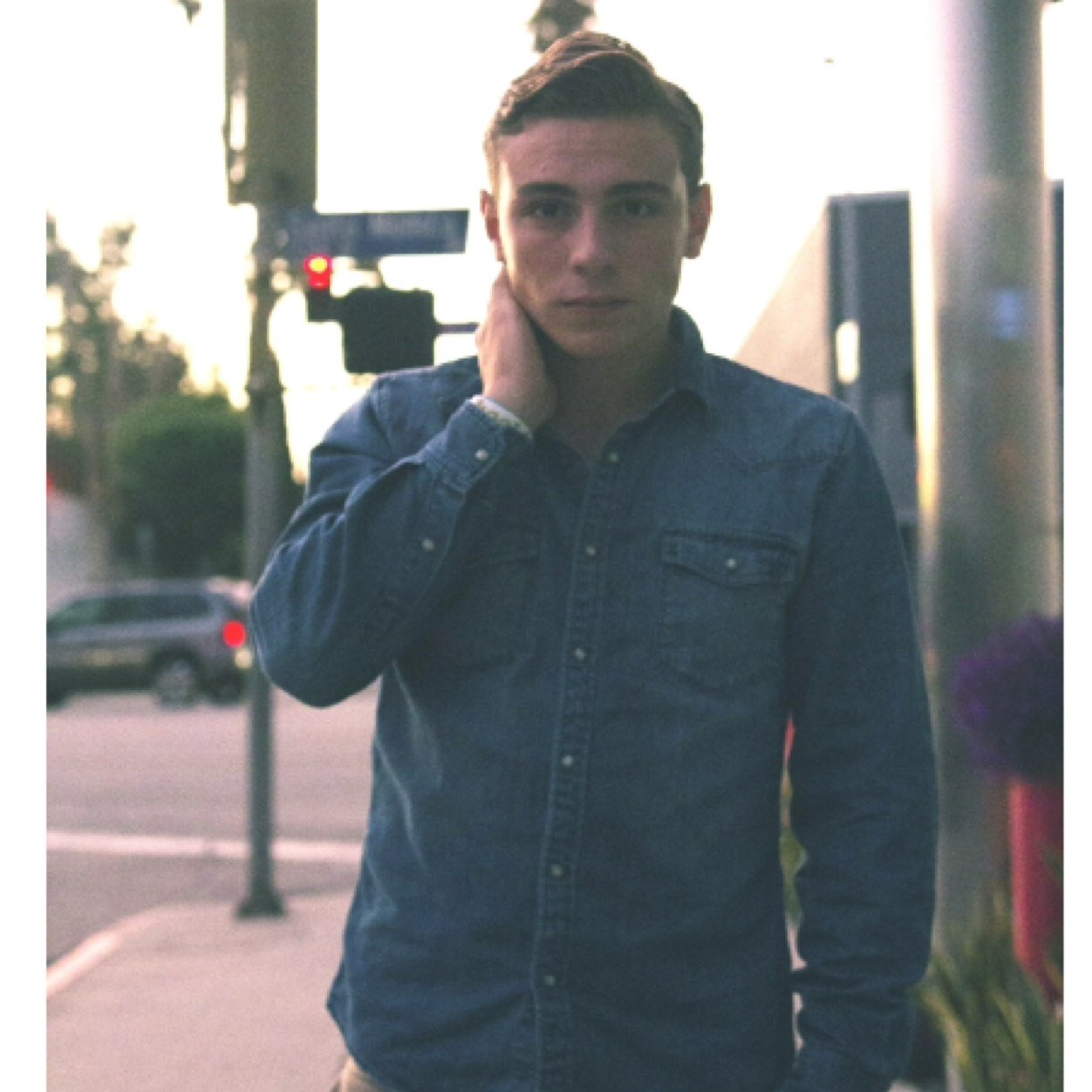 Clara is better than you. || @zaq_theman & @RAYRAYisRAW follow ||