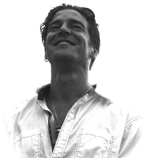 RootRevolution's profile picture. Lex Kogan, ibogaine activist, supports medically monitored ibogaine treatment centers throughout Europe, Asia and Latin America.