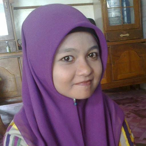 Hello everyone... :)
I am anime lover and I live in Indonesia..
Nice to meet you ^_^