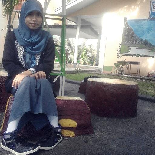 Riiriin_Novita's profile picture. XI.MM-3 SMKN 2 Watansoppeng