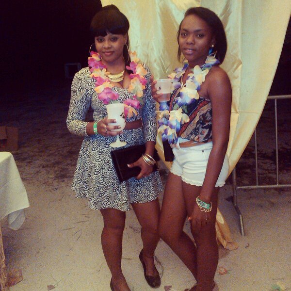 RoleOneSmokeOne's profile picture. Summer 2K14 ^.^ ┌П┐ I'm 2 pretty 4 u assholes^.^  ❤♀♀❤ IG: Sha_nae_nae01#NaeBraids ⇆B.S.K.S⇆ #TeamCancer♋