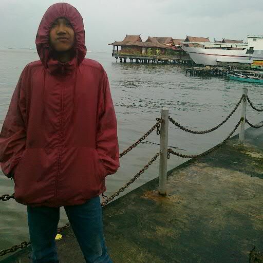 02-04-1997:) ||♥MomDad ||♥Risnawaty Ahmad tawakkal 17-05-2013:* || kadang menjengkelkan tapi sering bikin kangen i'miss you Pesek :*