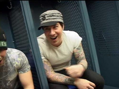 shanzGatesJR's profile picture. Big family .big fans Avenged sevenfold. . .