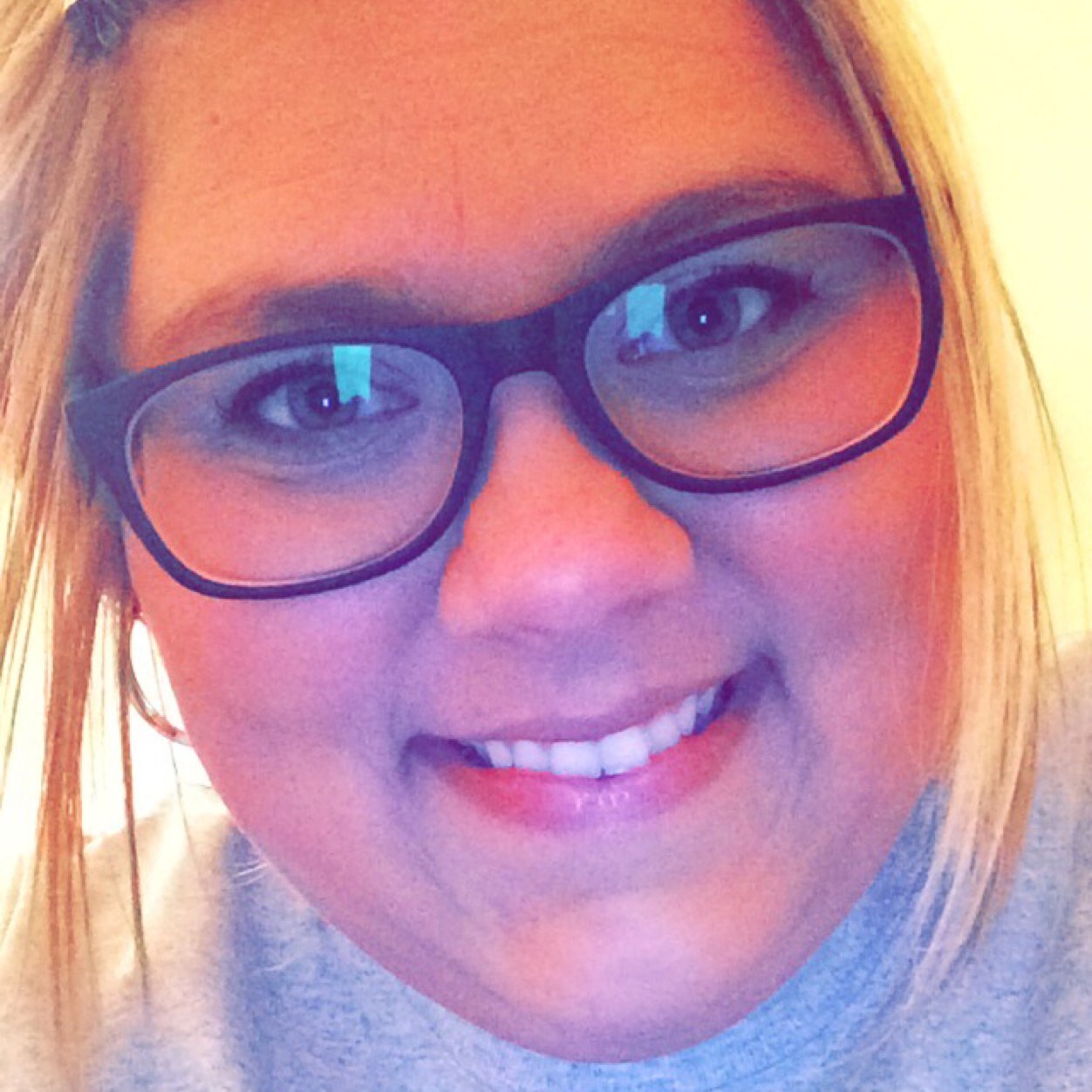 GO TO MY REAL TWITTER: @blalockjessicaa