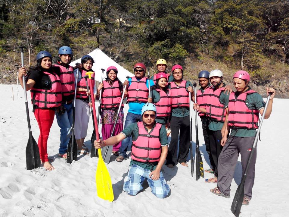 Rishikesh Rafting expedition, camping, adventure sports with pilgrimage and hill station tour in Rishikesh. Call 09540936006