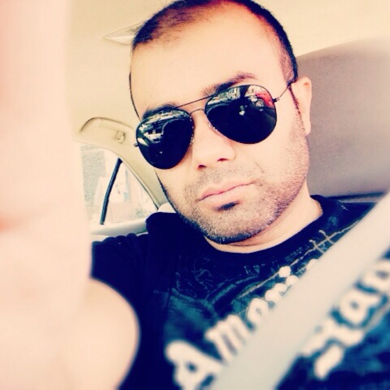 rupeshparajuli's profile picture. Above the line... an all rounder.