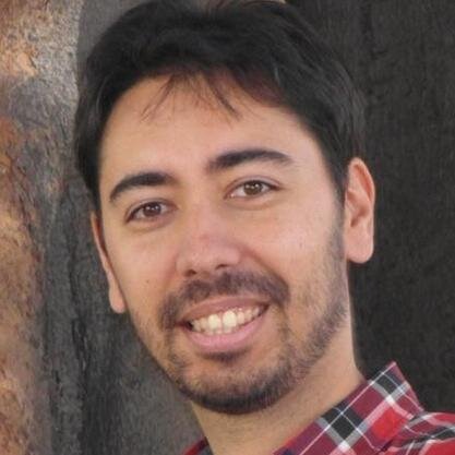 Fan del mundo online, la gastronomía, los viajes, la música, series y deporte. Aprendiendo cada día de todo lo que me rodea... :-)