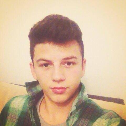 please follow me. If you follow me! thank you