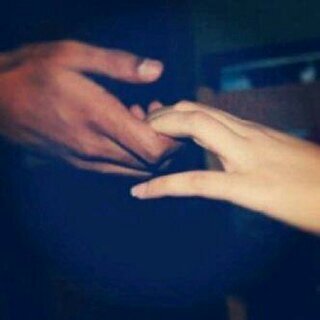 لآيعآب المرء على فقرهه ولاقبح شكله ,  فليس له في ذالك حول ولاقوه , انما ..يعآب عليه قبح لسآنه ودنآءة اخلاقهه