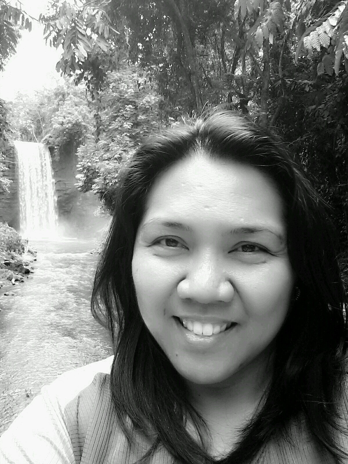 BarzaRose Profile Picture