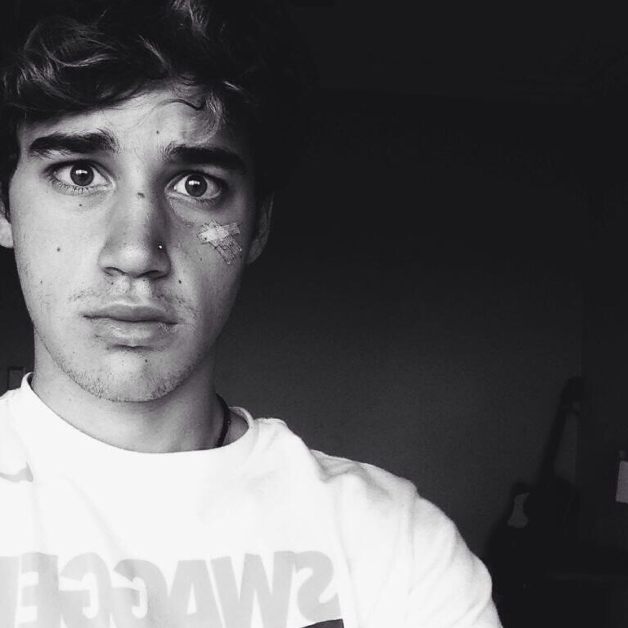 Don't look at me