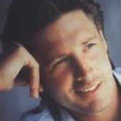 Unofficial fan page of the amazing man @boxleitnerbruce . #LanternCity #RISE #CedarCove #TRON #SMK #HTWWW