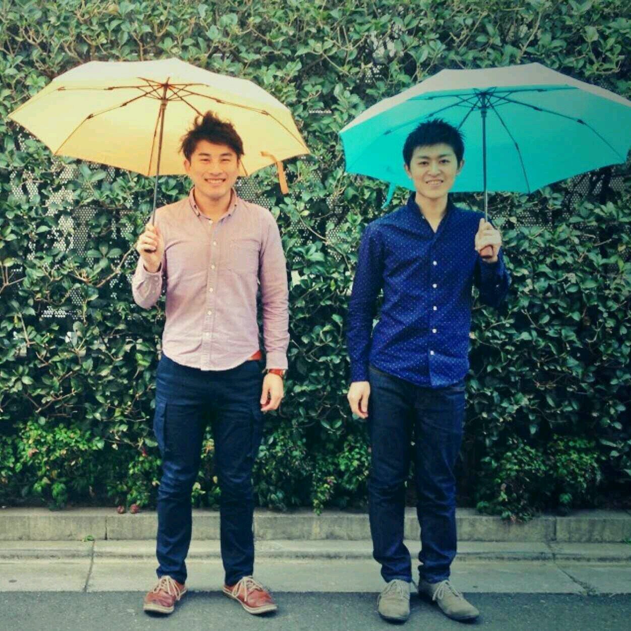 「ココロネ」の公式twitterアカウントです。Vo,AGとおる、Dr,はやと。心の音で、心の根っこにという想いを胸に、日常に溢れた希望を歌と音にのせて奏でています。