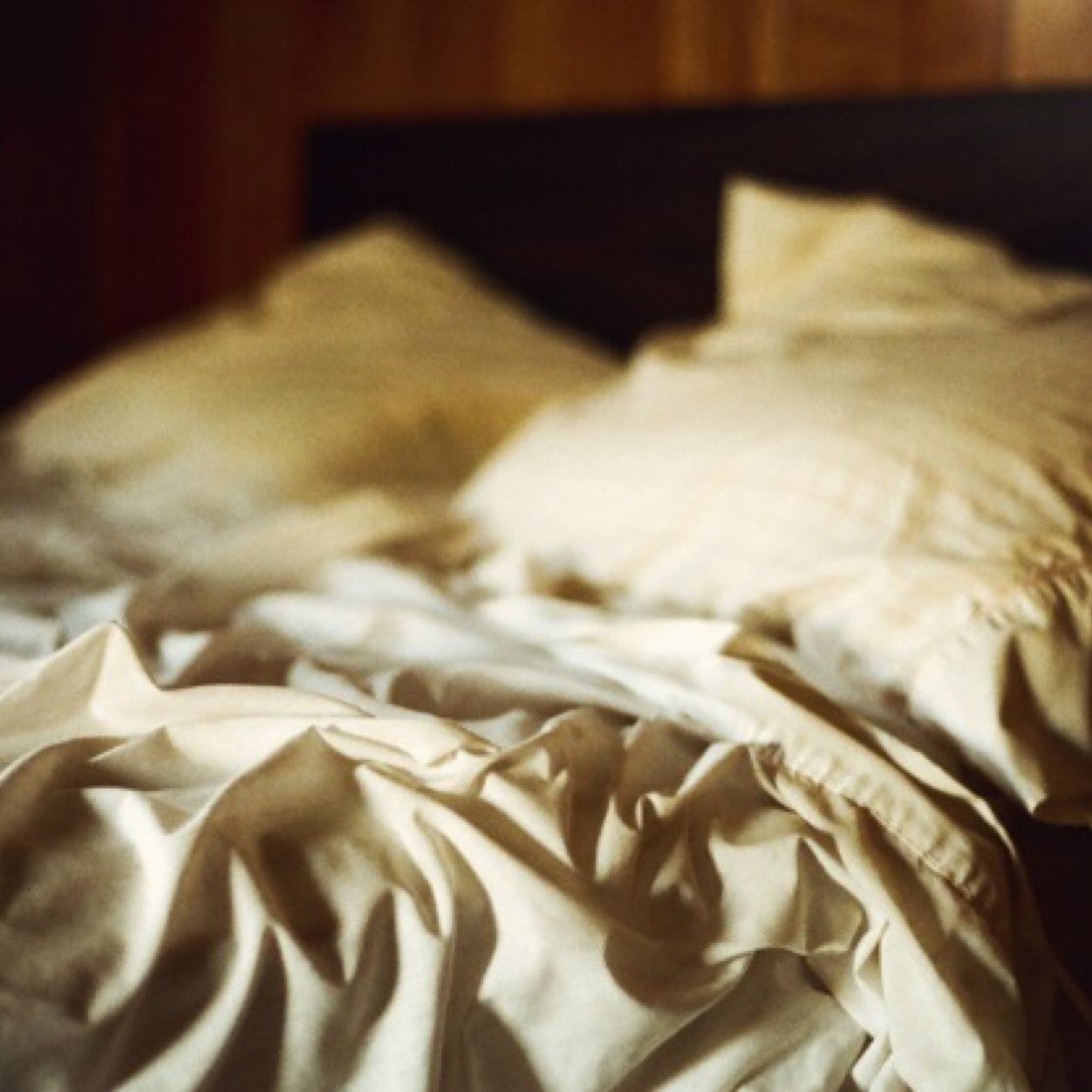 My girlfriend frequently talks in her sleep. I am a light sleeper. Here are some things she says.