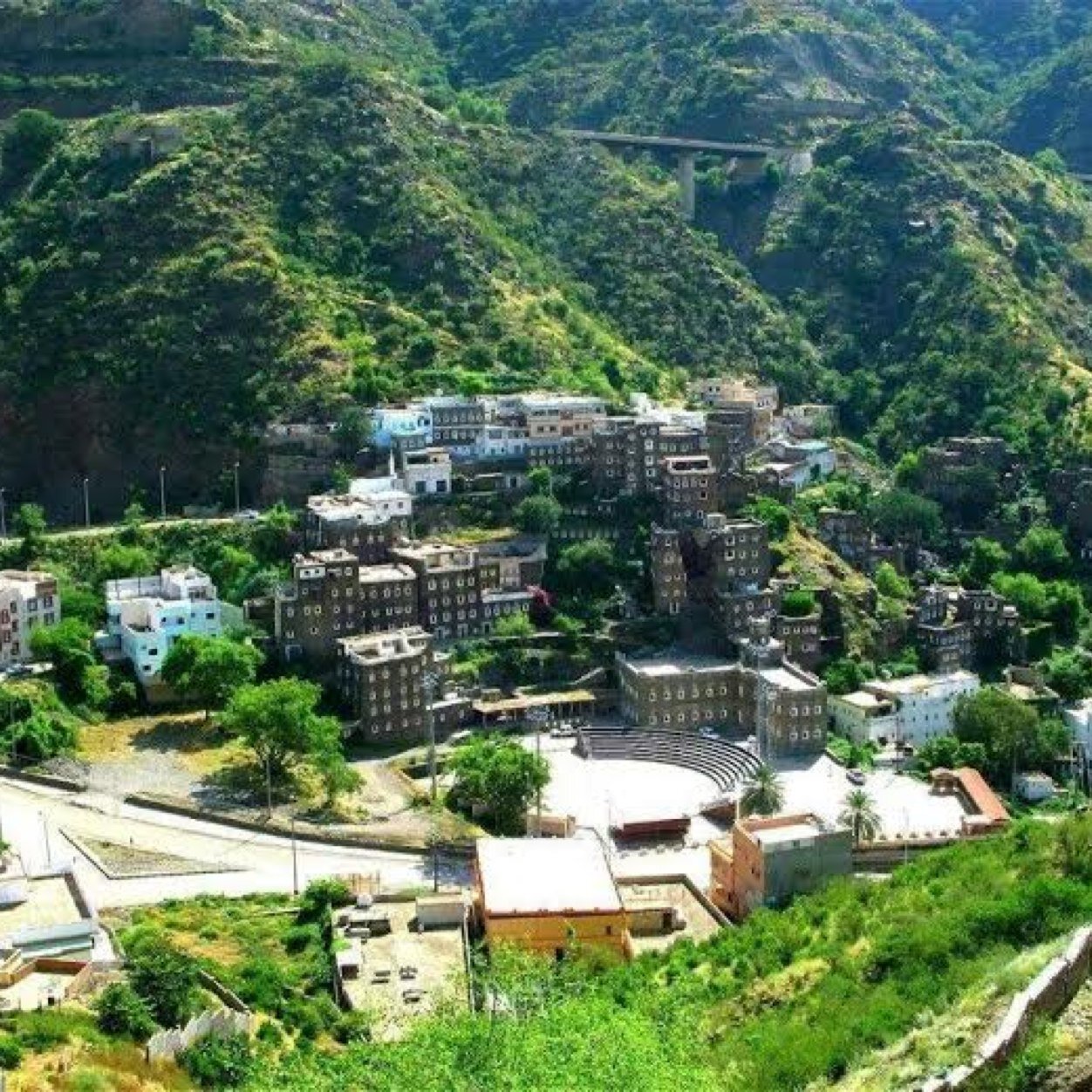 المُستَحیلاتَ سَپعھ وَثامنھا : أن یَرگع گپریائي لِ شخْص لاَ يستَحقّ .*
