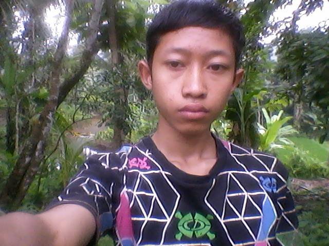 Sayangi lah mereka yg menyayangimu