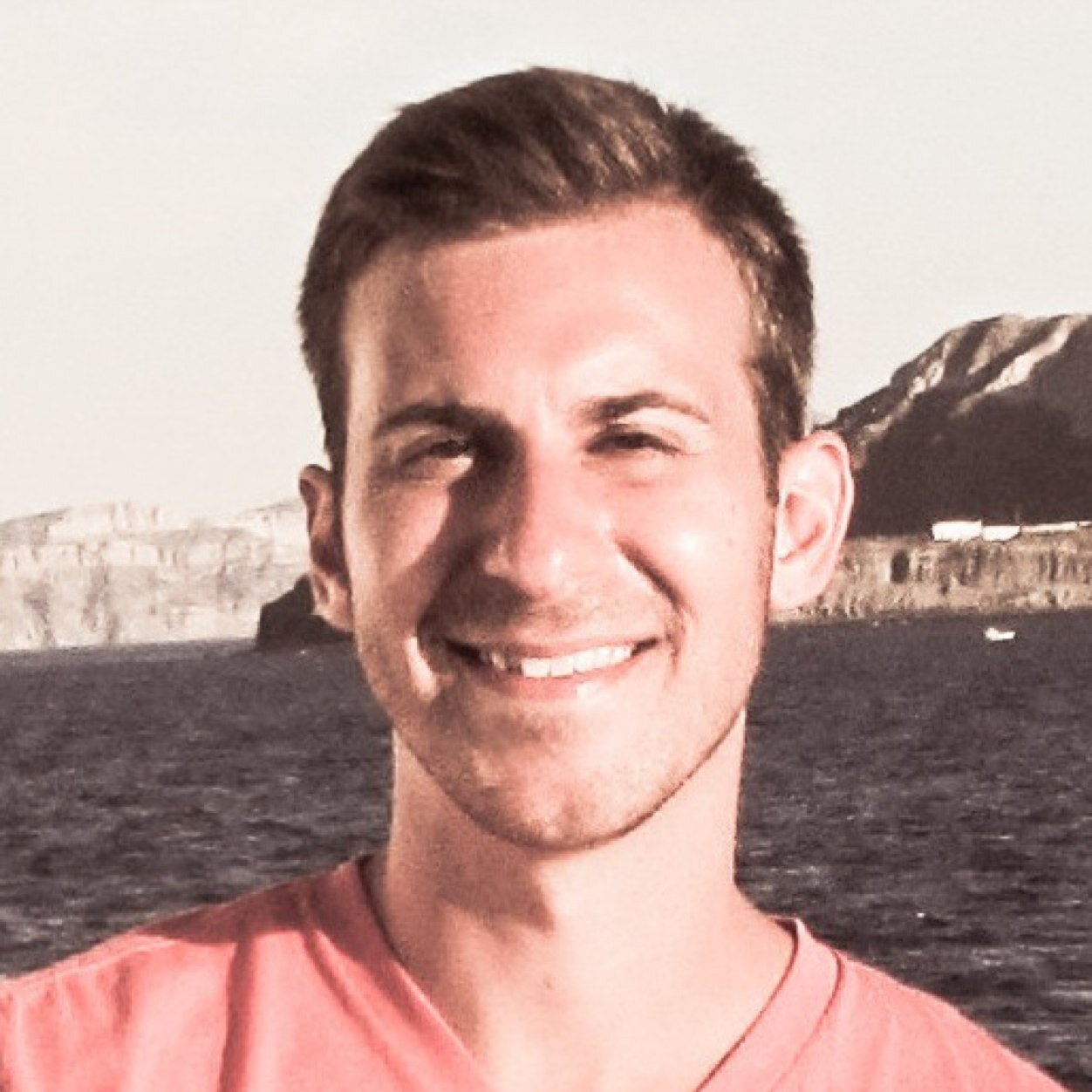 Tech enthusiast, Product minded, data driven, Chicago native