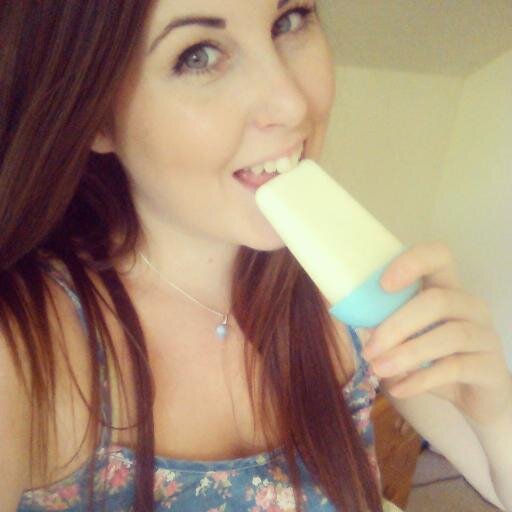 EmmaEatsClean's profile picture. Clean Eater, Yoga Lover, Blogger.
Join Me on My Journey
http://t.co/h6HgQadEXW