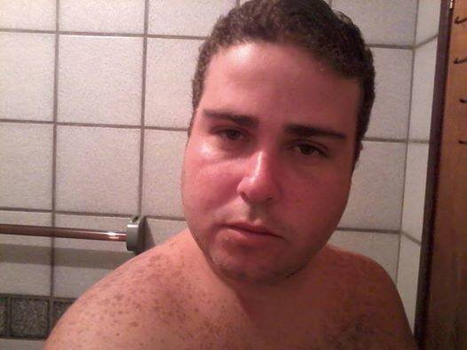 Eu sou Junior Dubeaux, sou ator, escritor e estudante de edificações. Amo Tennis e balada!