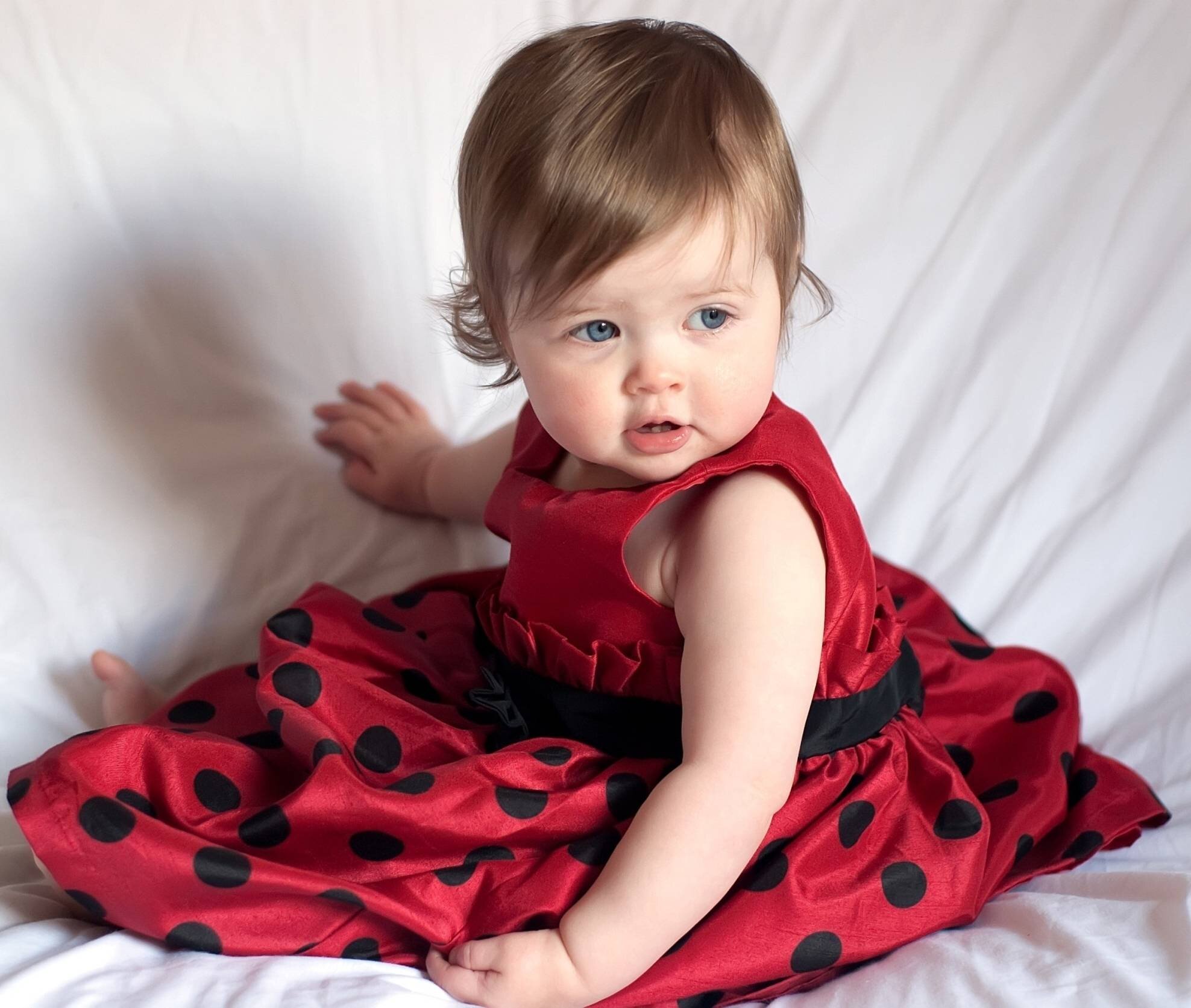 mY LOVE , mY Life ma little angel.
I am a dreamer , achiever .I love wine and chocolates .