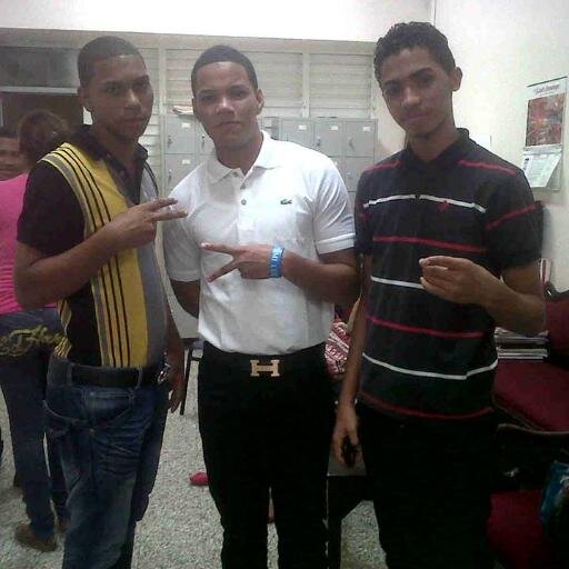 EmmanuelLixande's profile picture. --------Maden In Rep.Dom ║▌│█│║▌║││█▌║▌║ -»--»-- -- - La Clave Del Exito Es Ser Humilde & No Tener Dema En Tu Corazón.