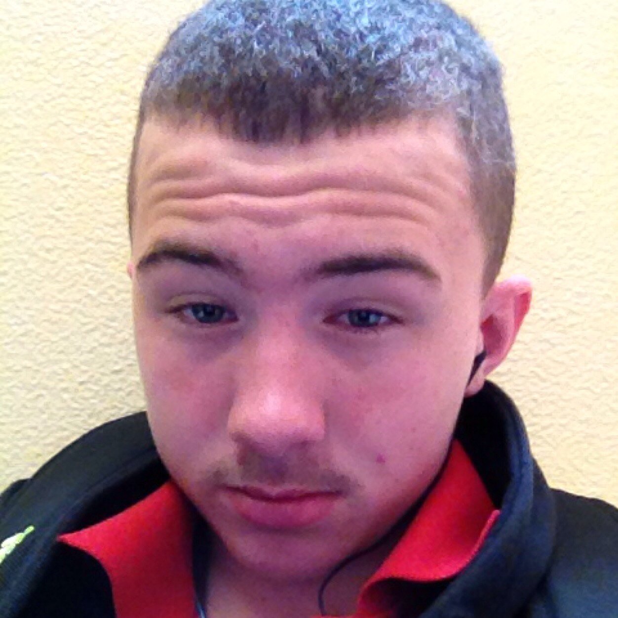 FFACry's profile picture. FFA Feeder! Follow for follow !? 6 man? Invite me ! Auto Kobi is bomb.