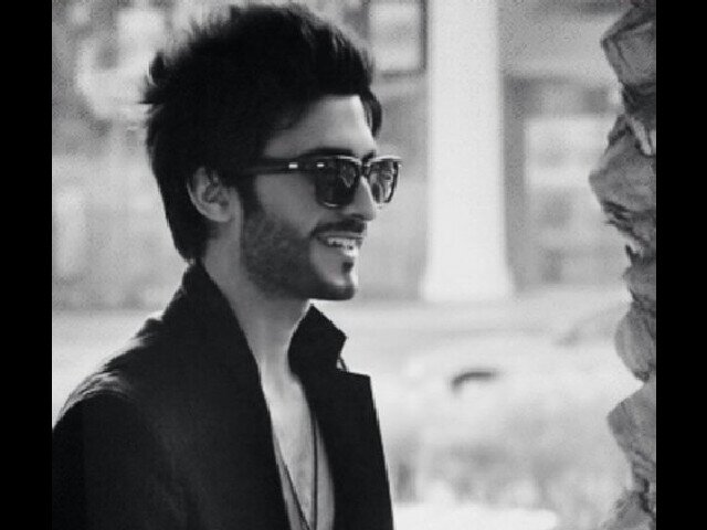 ‏​ע تبحث عن قيمتك في ۆجۆه וﻟﻧιس    ﻓιﻟﻧιس يغيرۆن ۆجۆهم كل يۆم ..♡̷̷̷̷̷̷̷'