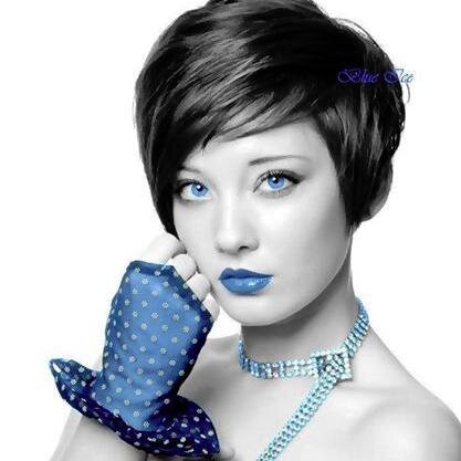 YerikaKomaling's profile picture. Simple