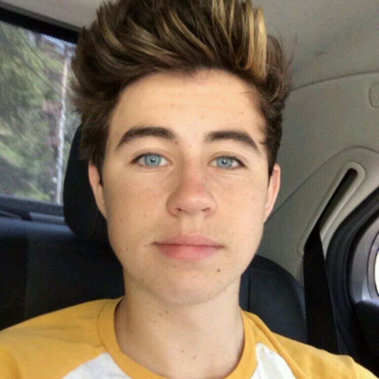 LJPSTOODBYME's profile picture. @HeadOverHealys