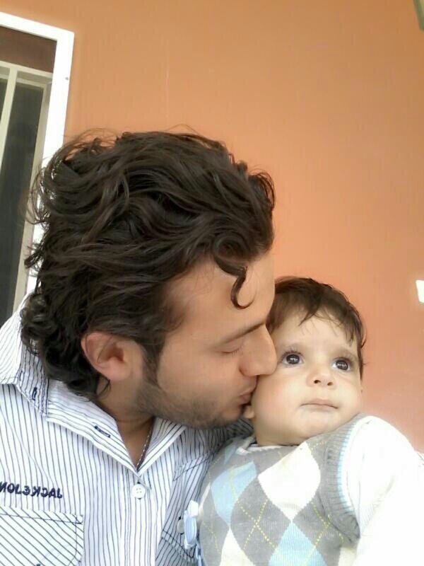 AliAc87's profile picture. 