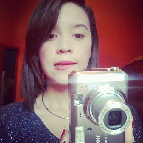 Ser bellaa no es facil,mentira ser enana*-*