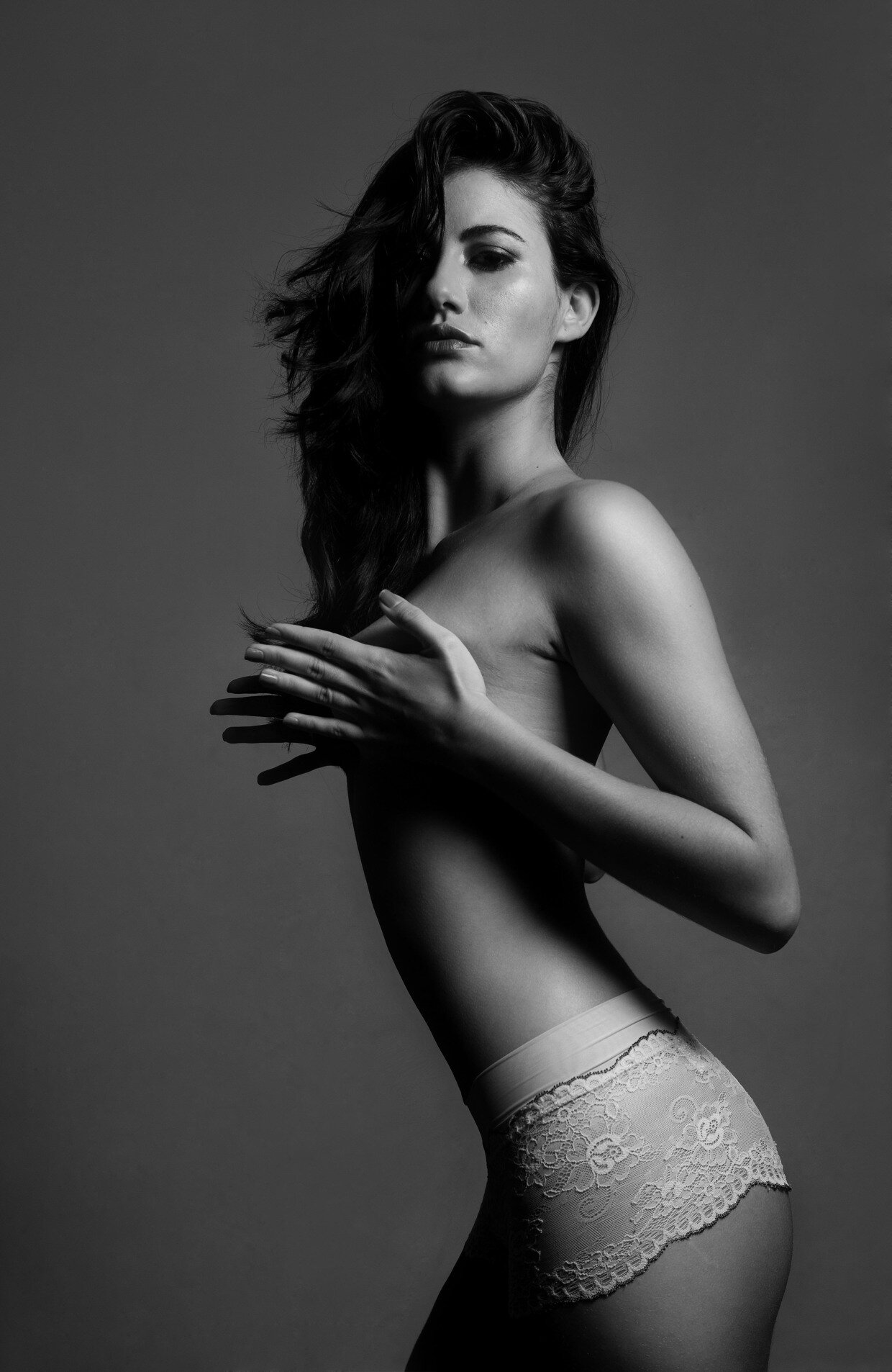 Ateliê Coquille is a fashion photography studio based in Calgary, AB